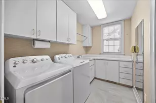 73219 Burrington, Chapel Hill, NC 27517 - Photo 33