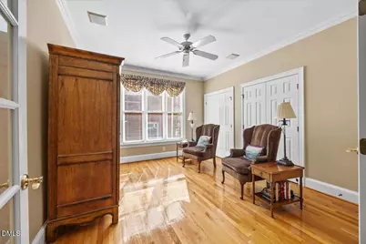 73219 Burrington, Chapel Hill, NC 27517 - Photo 11