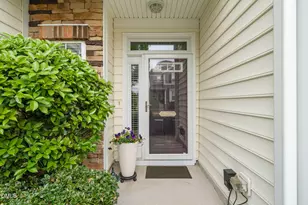 5938 Hourglass Ct, Raleigh, NC 27612 - Photo 3