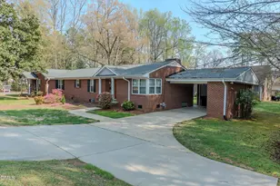 2012 S Mebane St, Burlington, NC 27215 - Photo 17
