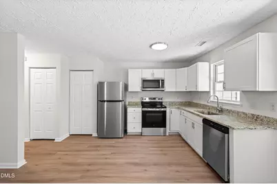 7029 Jeffreys Creek Lane, Raleigh, NC 27616 - Photo 9