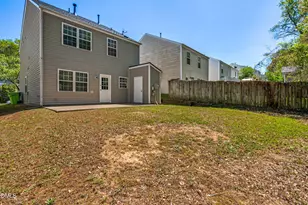 7029 Jeffreys Creek Ln, Raleigh, NC 27616 - Photo 25