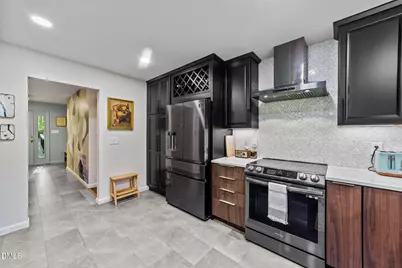 105 Barcliff Terrace, Cary, NC 27518 - Photo 9