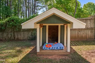 805 Cricketfield Ln, Cary, NC 27518 - Photo 45