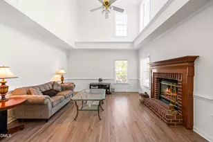 805 Cricketfield Ln, Cary, NC 27518 - Photo 17