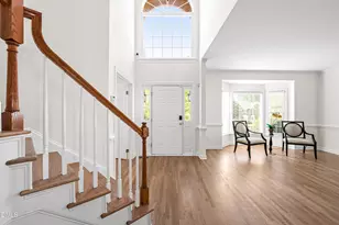 805 Cricketfield Ln, Cary, NC 27518 - Photo 3