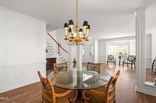 805 Cricketfield Ln, Cary, NC 27518 - Photo 7