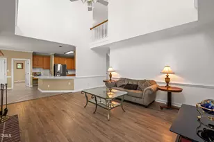 805 Cricketfield Ln, Cary, NC 27518 - Photo 17