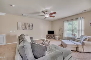 8111 Yaxley Hall Dr, Raleigh, NC 27616 - Photo 11