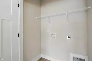 1178 W Blackman Rd, Dunn, NC 28334 - Photo 7