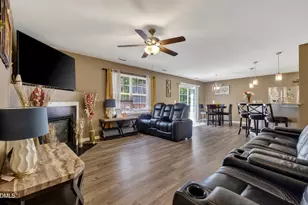 658 Yorkshire Dr, Clayton, NC 27520 - Photo 7