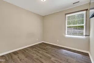 658 Yorkshire Dr, Clayton, NC 27520 - Photo 13