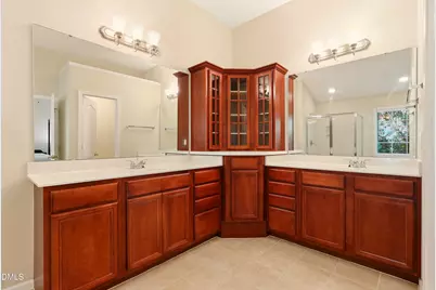 6942 Middleboro Drive, Raleigh, NC 27612 - Photo 19