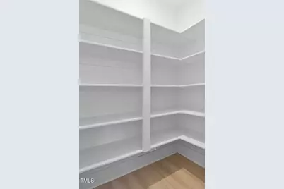 140 E End Avenue, Durham, NC 27703 - Photo 9