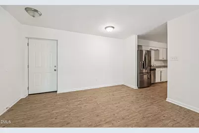 642 Pine Ridge Place, Raleigh, NC 27609 - Photo 5