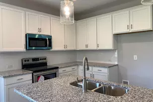 176 Hanover Ct, Clayton, NC 27527 - Photo 9