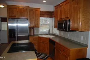 1217 Town Side Dr, Apex, NC 27502 - Photo 7