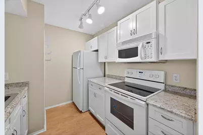 3704 Chimney Ridge Place #Apt 207, Durham, NC 27713 - Photo 3