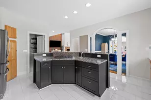 408 Burnbank Dr, Cary, NC 27519 - Photo 19