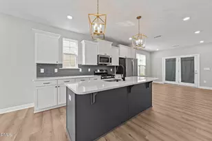 262 Pansy Pk, Clayton, NC 27520 - Photo 7