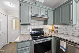 4220 Timberwood Dr, Raleigh, NC 27612 - Photo 9