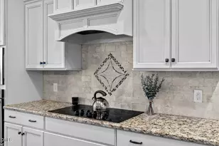 4821 Sweet Chestnut Ln, Raleigh, NC 27610 - Photo 5