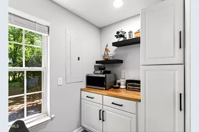 37 Red Lane, Raleigh, NC 27606 - Photo 9