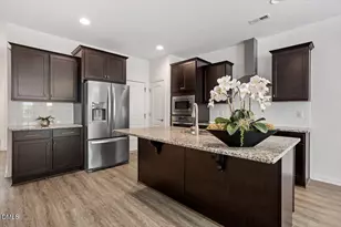 210 Vista Creek Pl, Cary, NC 27511 - Photo 11