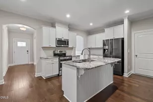 60 Scarlet Bell Dr, Youngsville, NC 27596 - Photo 9