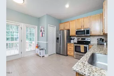 310 Glaston Court, Apex, NC 27502 - Photo 5