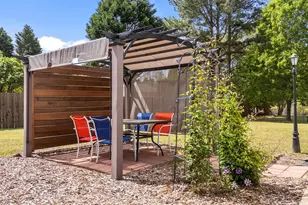 709 Slippery Bank Ct, Benson, NC 27504 - Photo 7