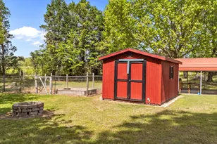 709 Slippery Bank Ct, Benson, NC 27504 - Photo 11