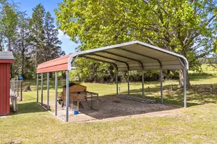 709 Slippery Bank Ct, Benson, NC 27504 - Photo 9