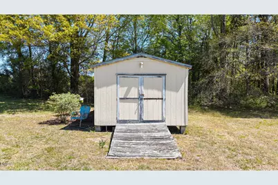 65 Candlewood Drive, Zebulon, NC 27597 - Photo 5