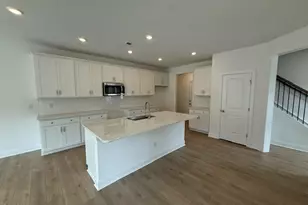 5401 Running Fox Ln, Durham, NC 27703 - Photo 3