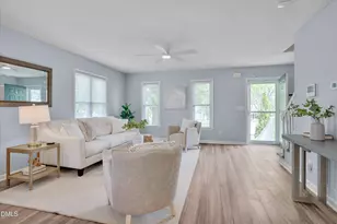 110 E Edgewood Dr, Durham, NC 27704 - Photo 5