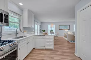 110 E Edgewood Dr, Durham, NC 27704 - Photo 11