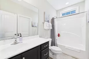 524 Rowanwood Wy, Apex, NC 27523 - Photo 17