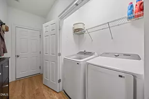 209 Wildfell Trl, Cary, NC 27513 - Photo 33