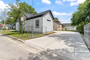 1300 Atlantic St E, Wilson, NC 27893 - Photo 3