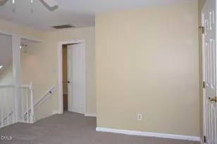 1015 Oak Lake Ct, Raleigh, NC 27606 - Photo 15