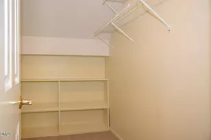 1015 Oak Lake Ct, Raleigh, NC 27606 - Photo 19