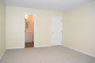 1015 Oak Lake Ct, Raleigh, NC 27606 - Photo 25