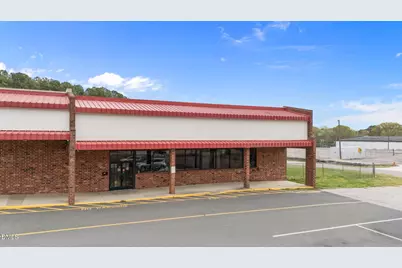 1143 E Andrews Avenue, Henderson, NC 27536 - Photo 3