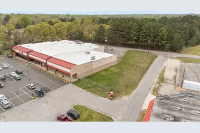 1143 E Andrews Avenue, Henderson, NC 27536 - Photo 23