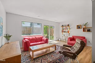 220 Elizabeth St, Chapel Hill, NC 27514 - Photo 11