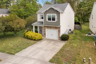 505 Hunters Ridge Dr, Fuquay-Varina, NC 27526 - Photo 9