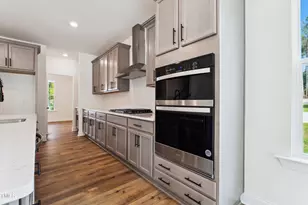 272 White Magnolia Ln, Fuquay Varina, NC 27526 - Photo 7