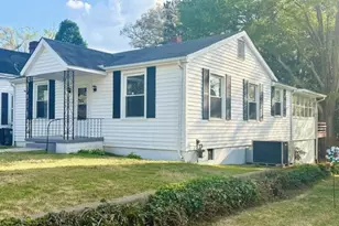 602 Coggeshall St, Oxford, NC 27565 - Photo 1
