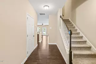 1004 Renewal Pl, Raleigh, NC 27603 - Photo 5